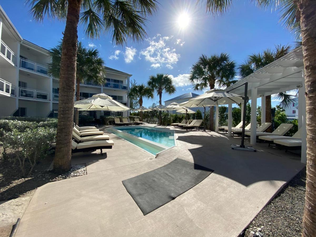 Grace Bay Suites Eksteriør billede